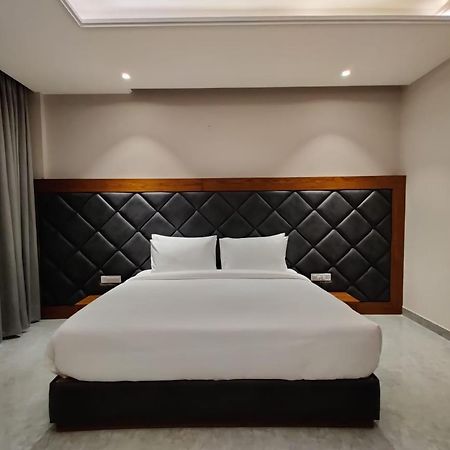 Hotel Parth Una  Extérieur photo