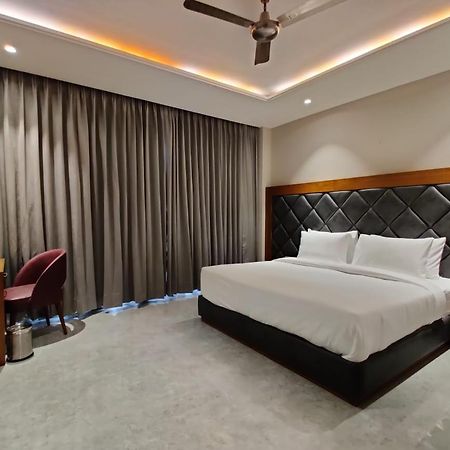 Hotel Parth Una  Extérieur photo